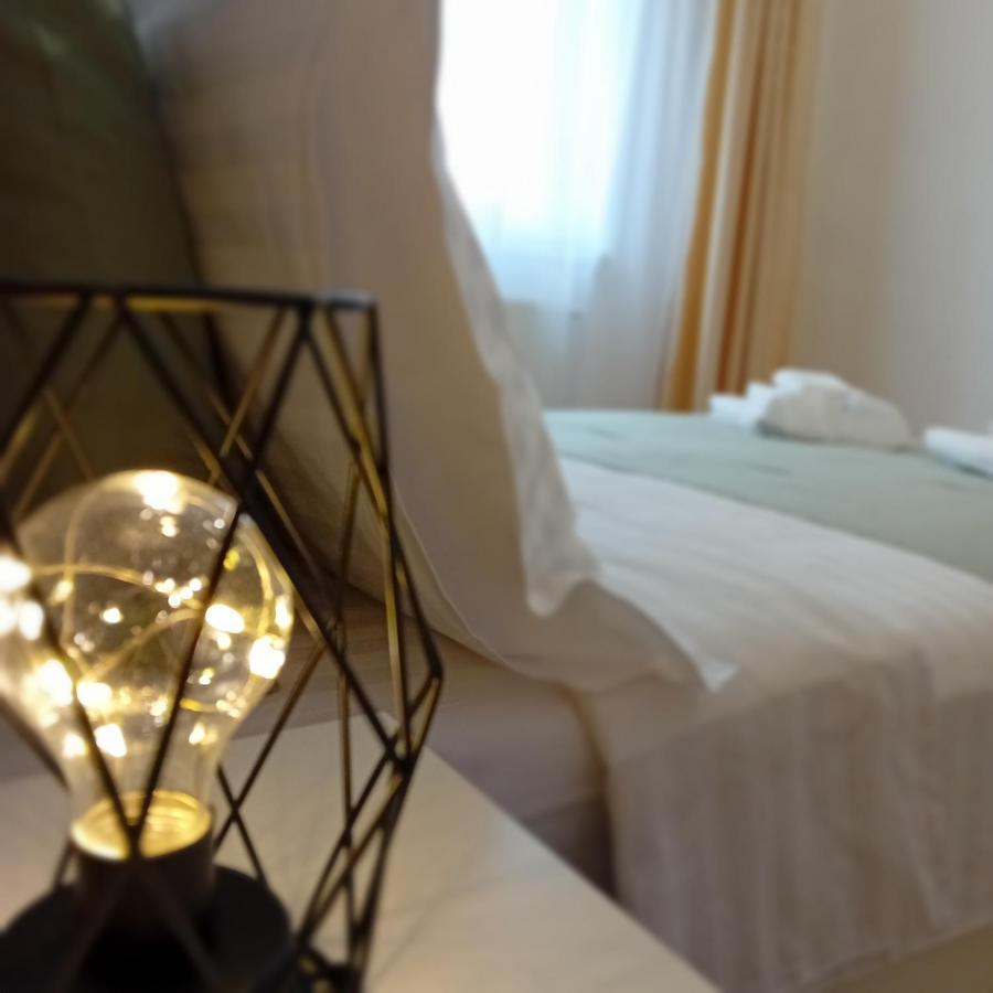Appartamento Harmonyhouse Braşov Esterno foto